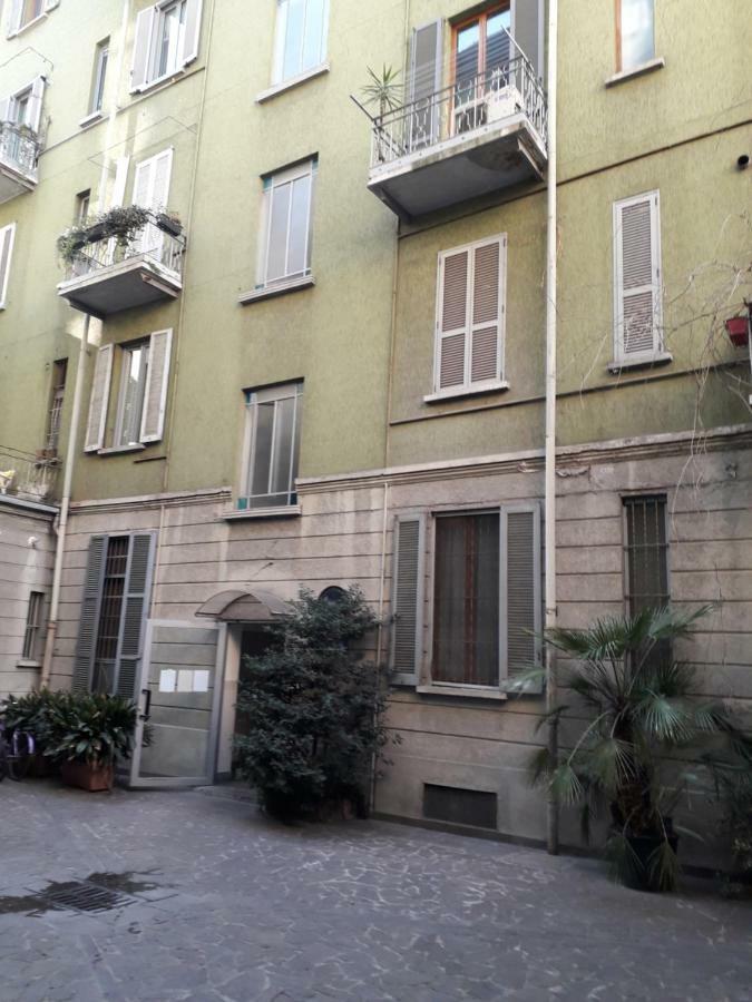 Isola Bi Bed & Breakfast Milan Exterior photo