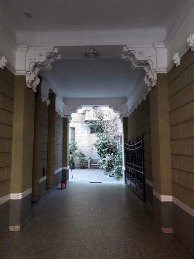 Isola Bi Bed & Breakfast Milan Exterior photo